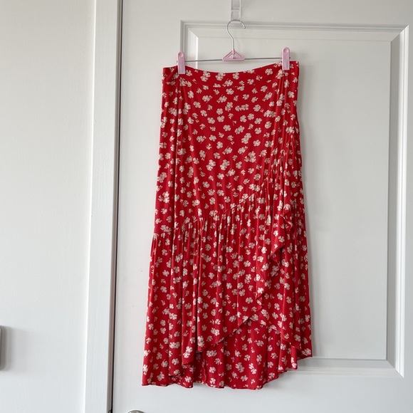 Madewell Ruffle-Wrap Midi Skirt in Happy Hibiscus - Picture 5 of 12